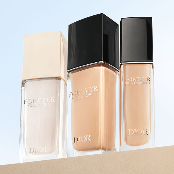 Dior Forever Glow Veil  | DIOR | База за сияйност - 24ч хидратация - концентрирана на флорална грижа за кожата - 97% съставки с естествен произход