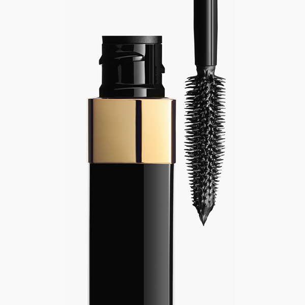 INIMITABLE MASCARA | CHANEL | Спирала за естествено подчертаване на погледа