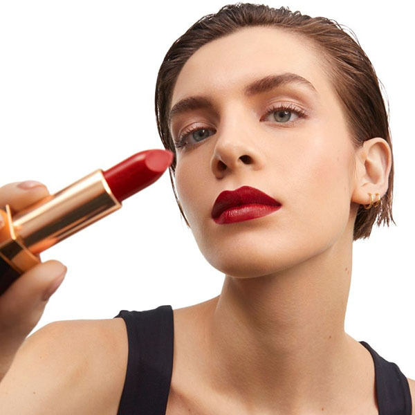 ROUGE PUR COUTURE | Yves Saint Laurent | Червило за устни със сатенен финиш