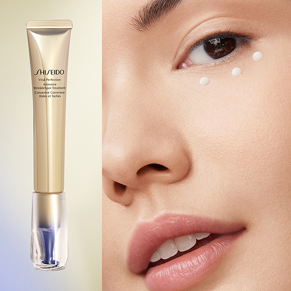 SHISEIDO VITAL PERFECTION INTENSIVE WRINKLESPOT TREATMENT | Shiseido | Tерапия против бръчки и петна, която подобрява вида на дълбоките бръчки за 4 седмици.