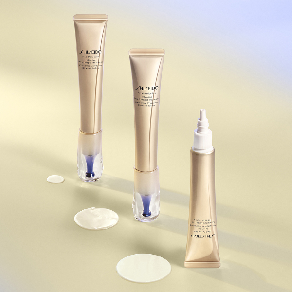SHISEIDO VITAL PERFECTION INTENSIVE WRINKLESPOT TREATMENT | Shiseido | Tерапия против бръчки и петна, която подобрява вида на дълбоките бръчки за 4 седмици.